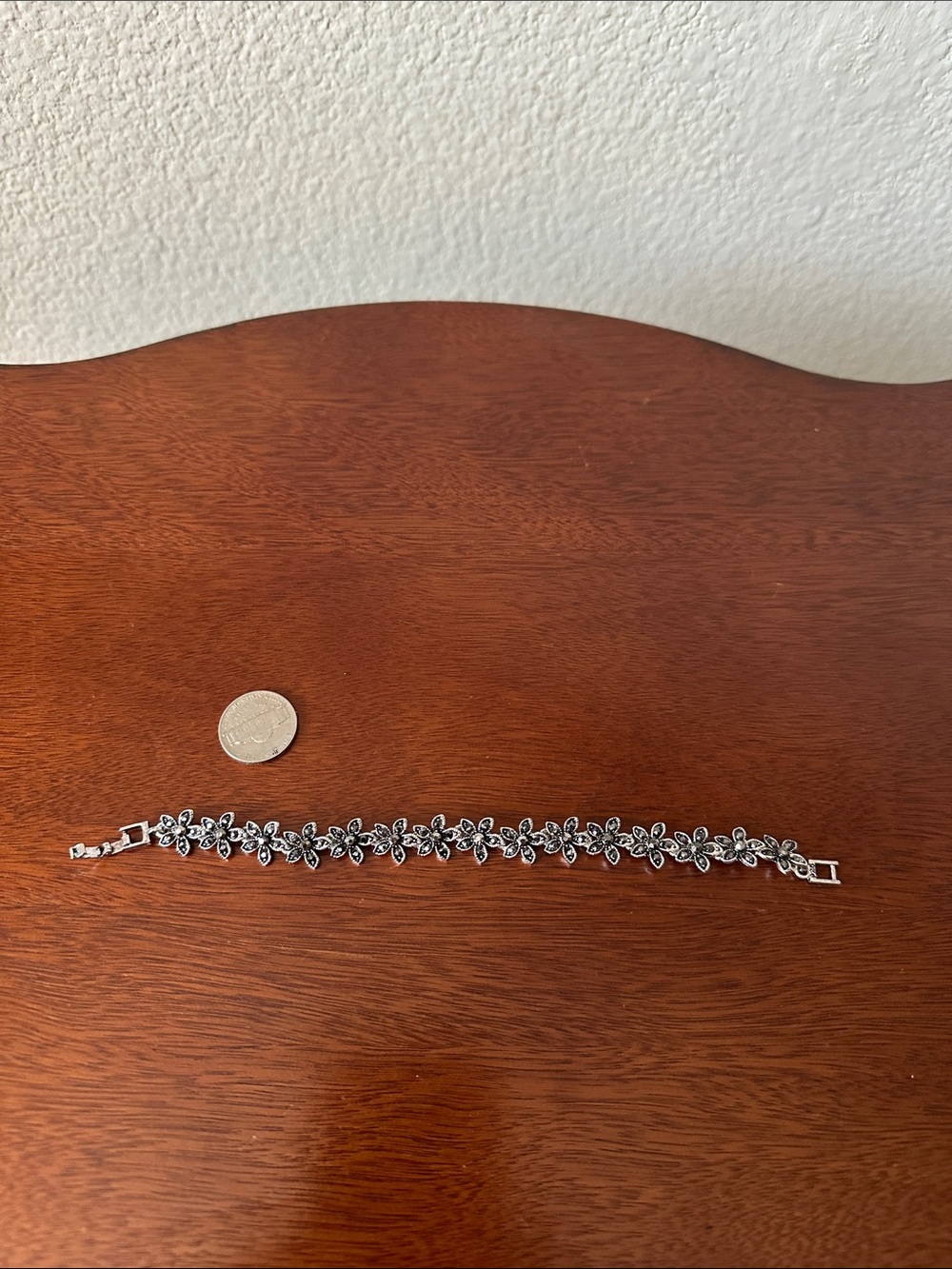 Fashion Jewelry Silver Floral Link Bracelet